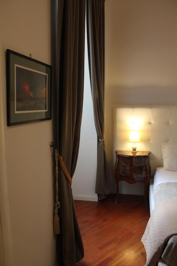 Realpartenope B&B 284 Napoli Eksteriør billede